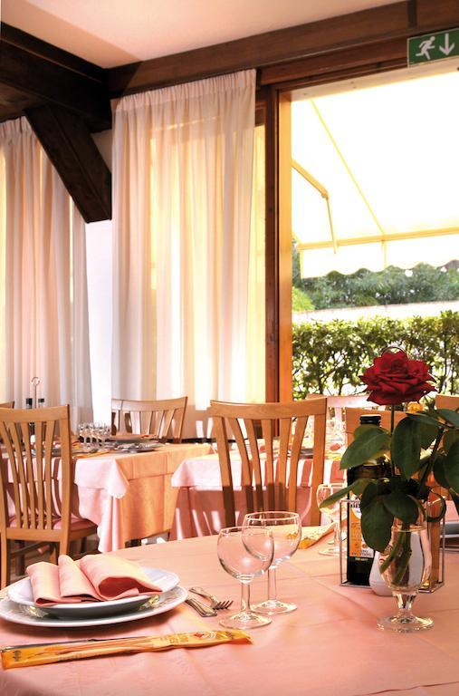 Hotel Lilly Marina di Campo Extérieur photo